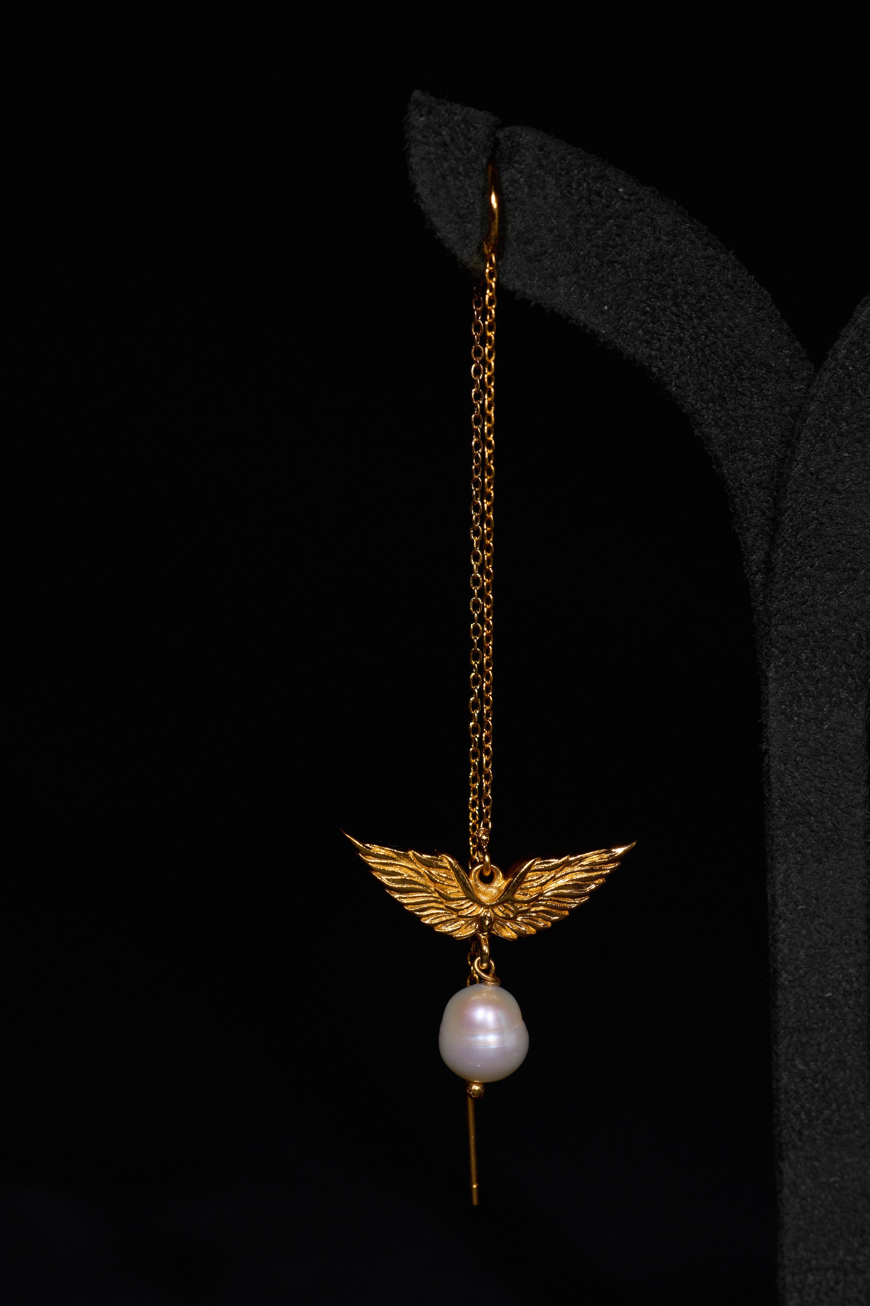 The Matsya Wing Needlehead in Gold