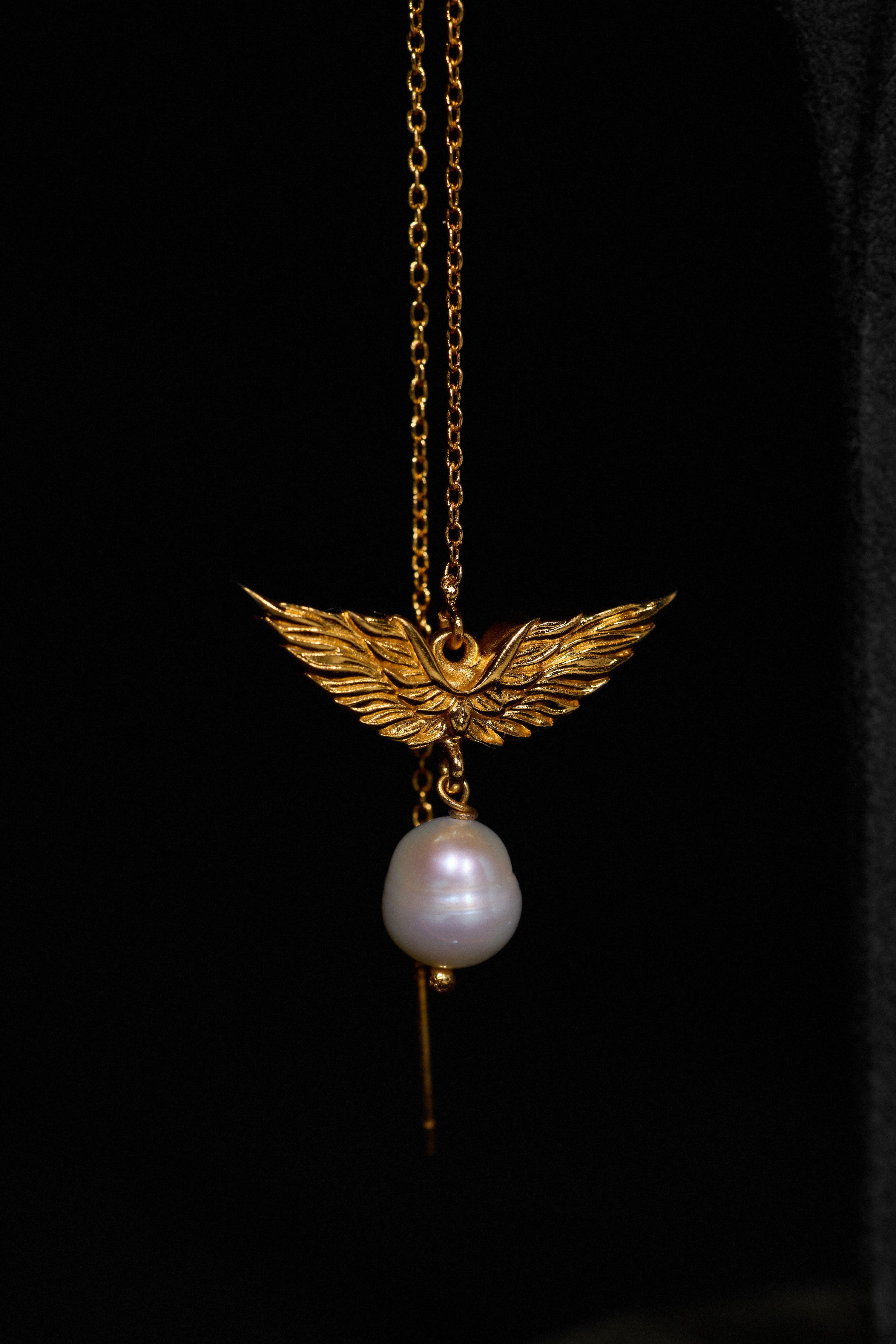 The Matsya Wing Needlehead in Gold