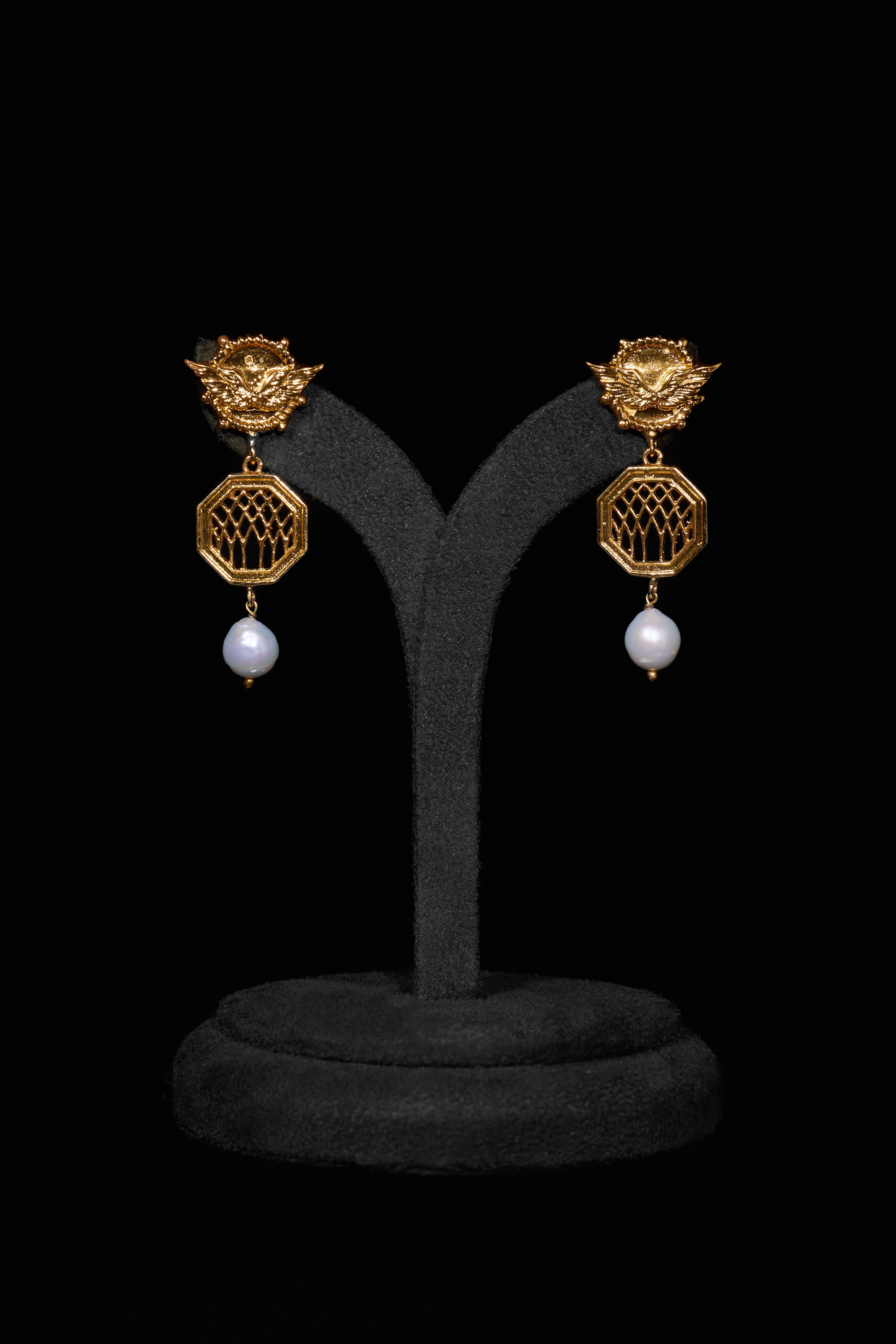 The Signature Cathedral Droplets in Gold