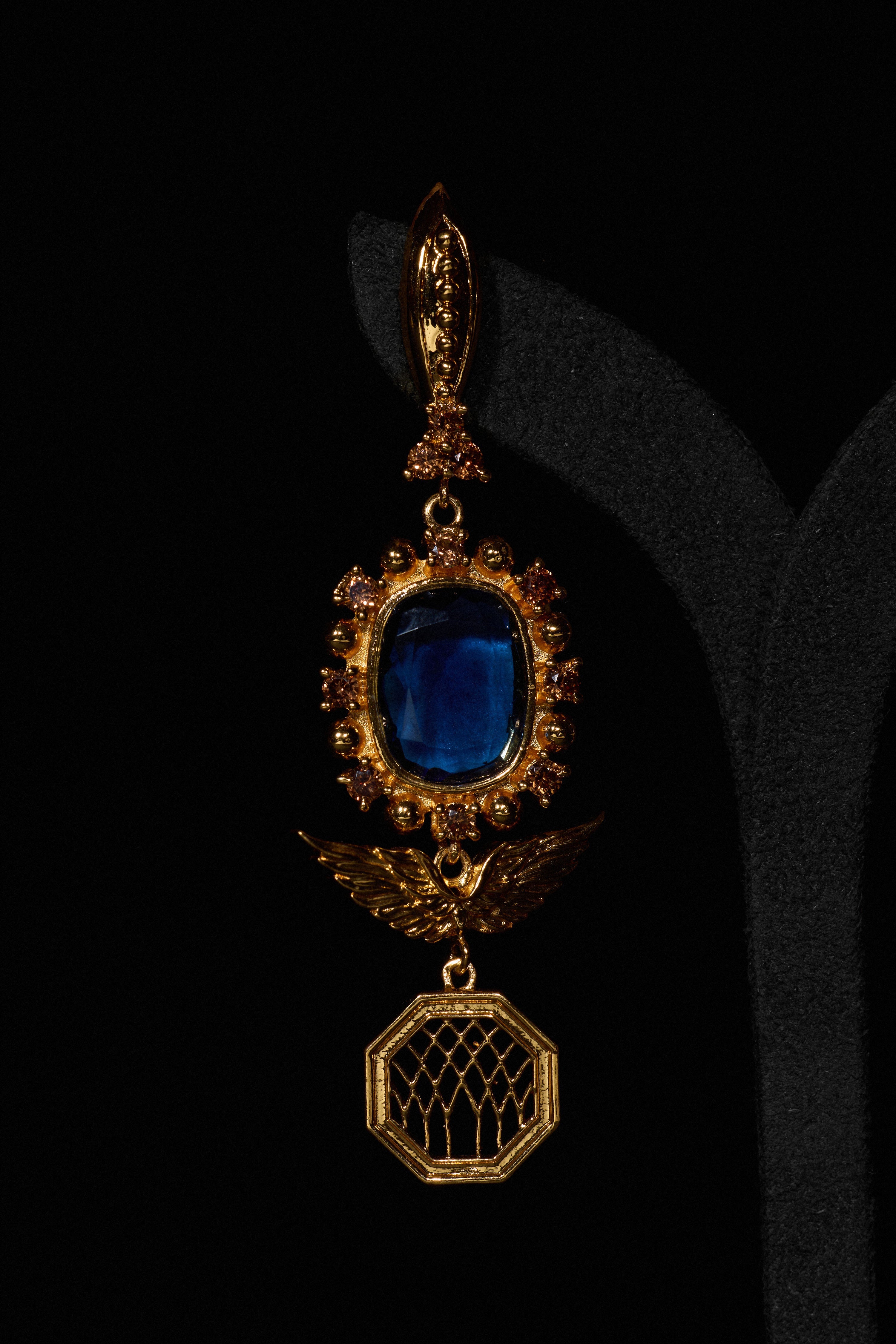 The Royal Florentine Parisian Blue Earrings in Gold