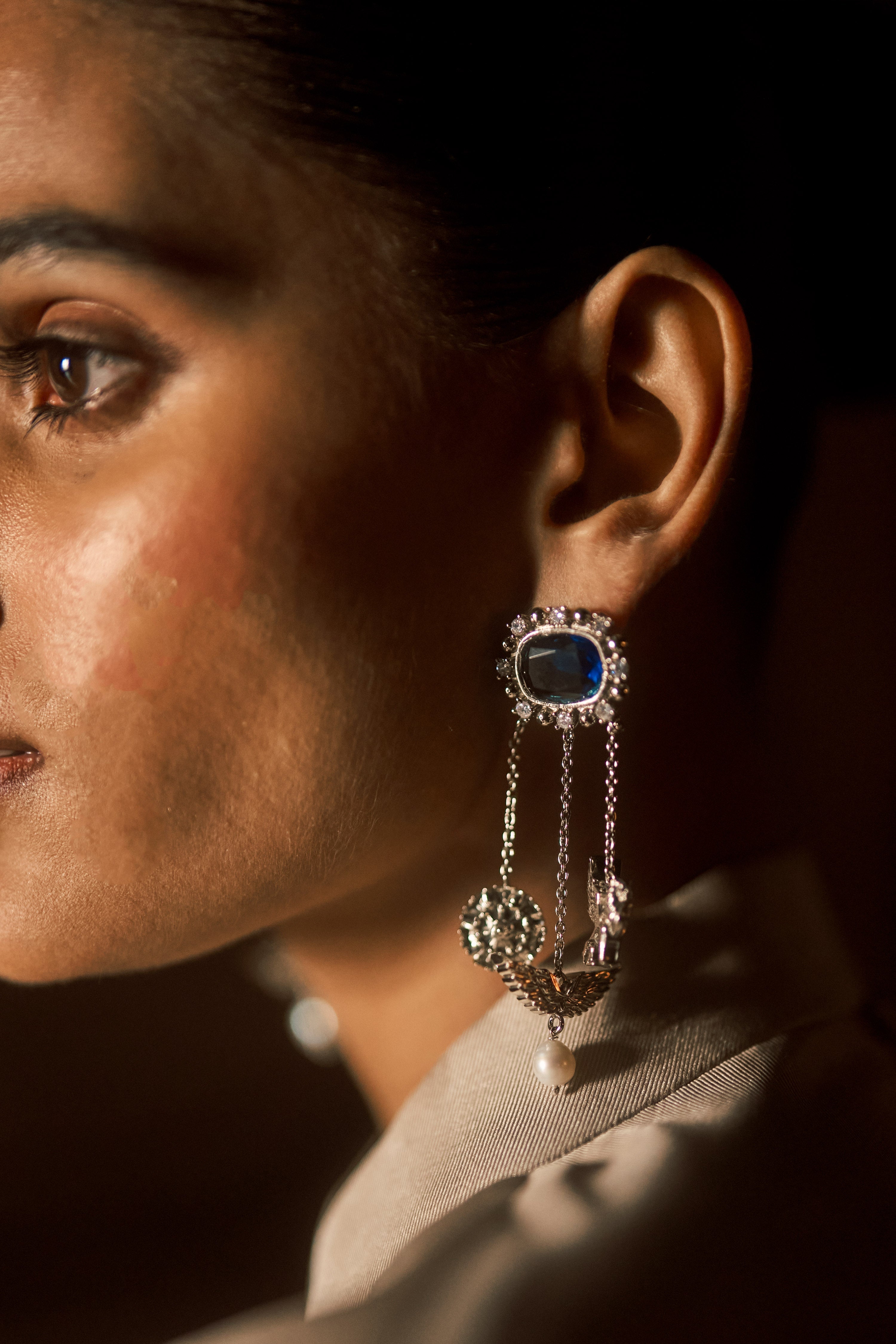 The Signature Baroque Parisian Blue Droplets in Starlight