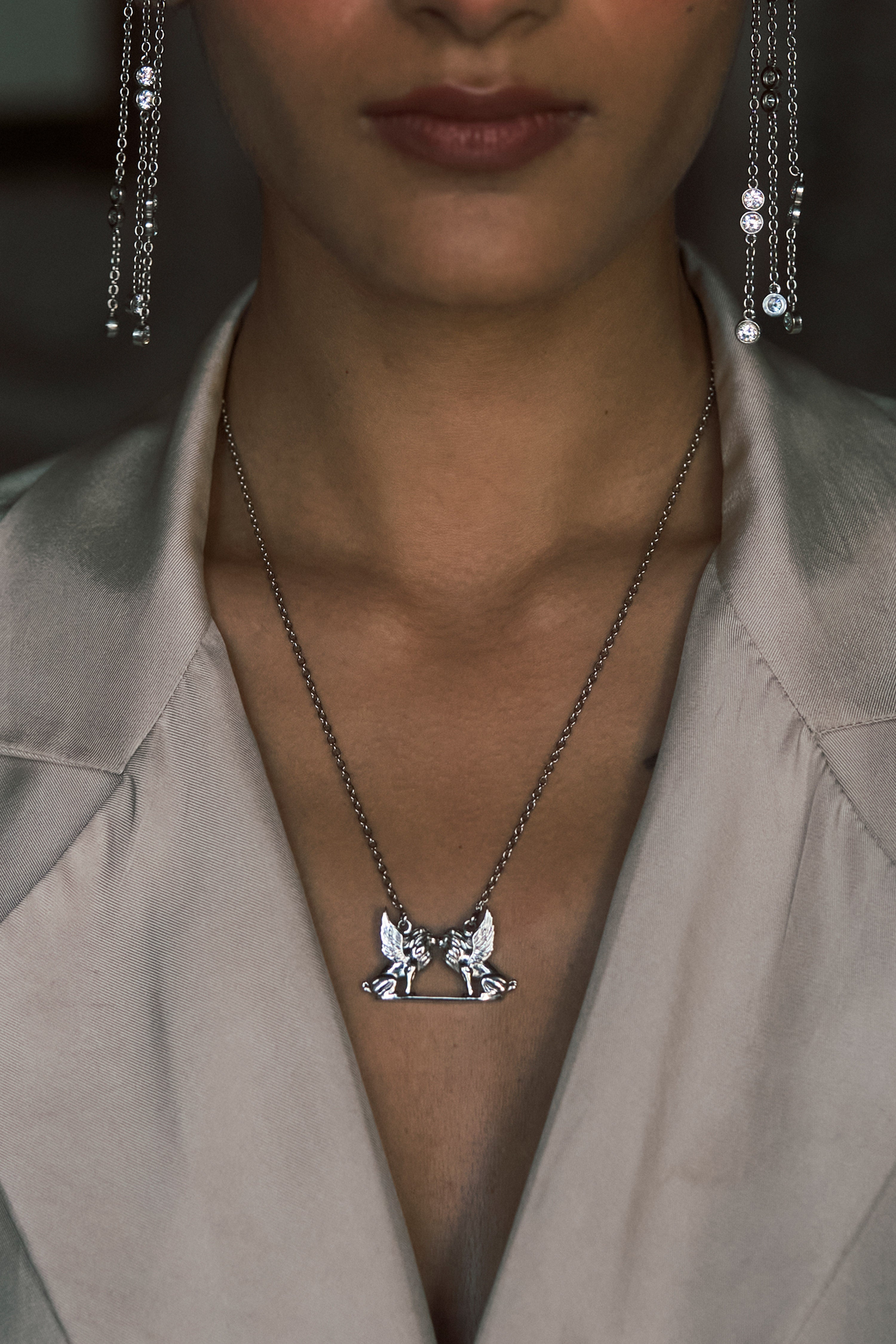 The Venetian Lion Pack Necklace in Starlight
