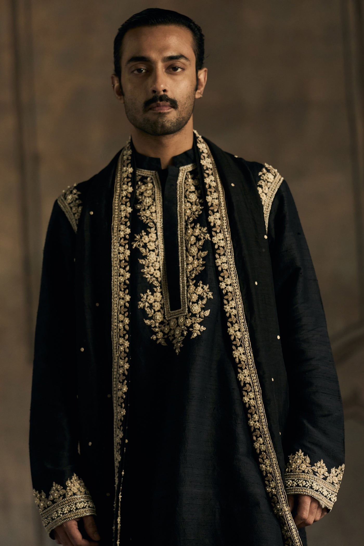 The Midnight Mogra Kurta Set