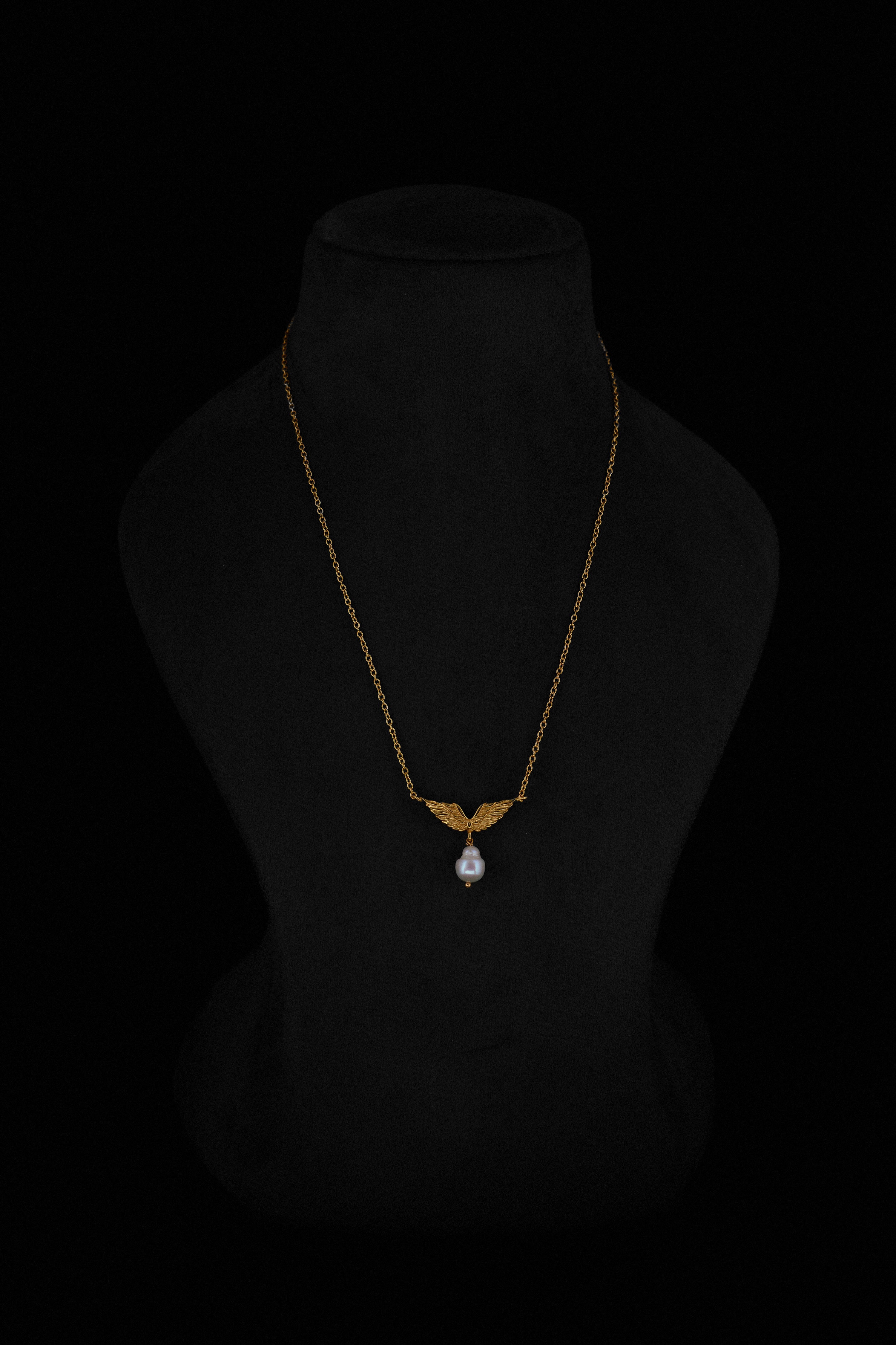 The Matsya Signature Sea Droplet Pendant in Gold
